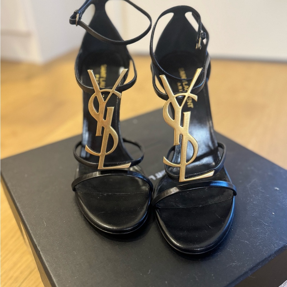 Yves Saint Laurent YSL brand new capretto glomer heels - Picture 10 of 10